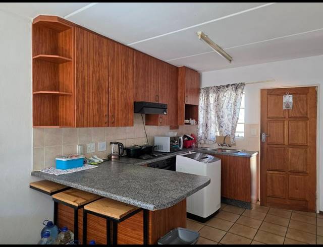 2 BEDROOM PROPERTY TO RENT IN KENMARE